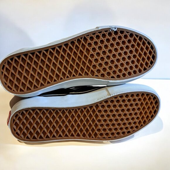 Men’s Vans Skate Slip on Port/Black Green Size 8.5 NWOT - Picture 11 of 11